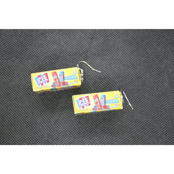 Mini Brands Icee pop Earrings - Picture 7 of 12